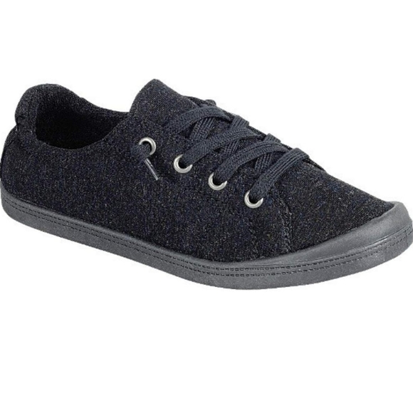 Size 5 1/2 Glitter Thread Forever Laced Sneakers Forever by Forever Link - Picture 7 of 7